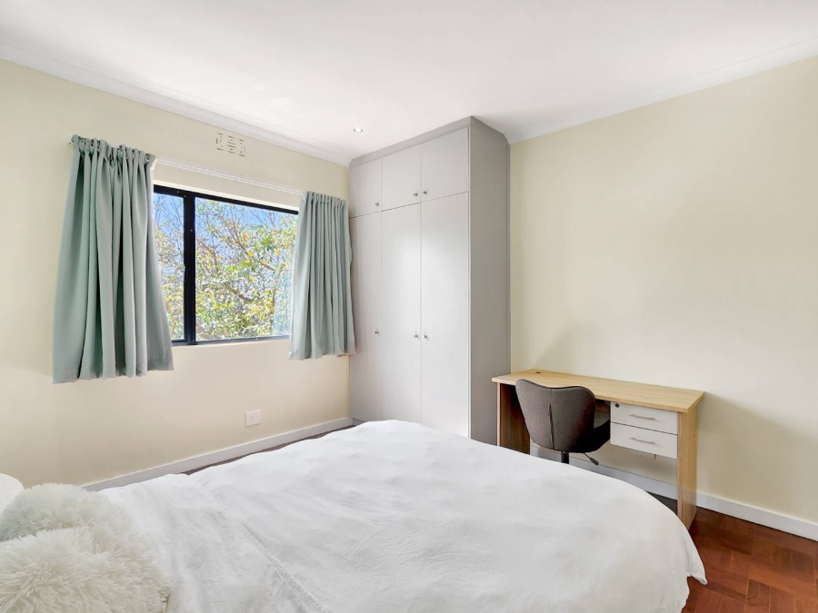 To Let 2 Bedroom Property for Rent in Gardens Western Cape